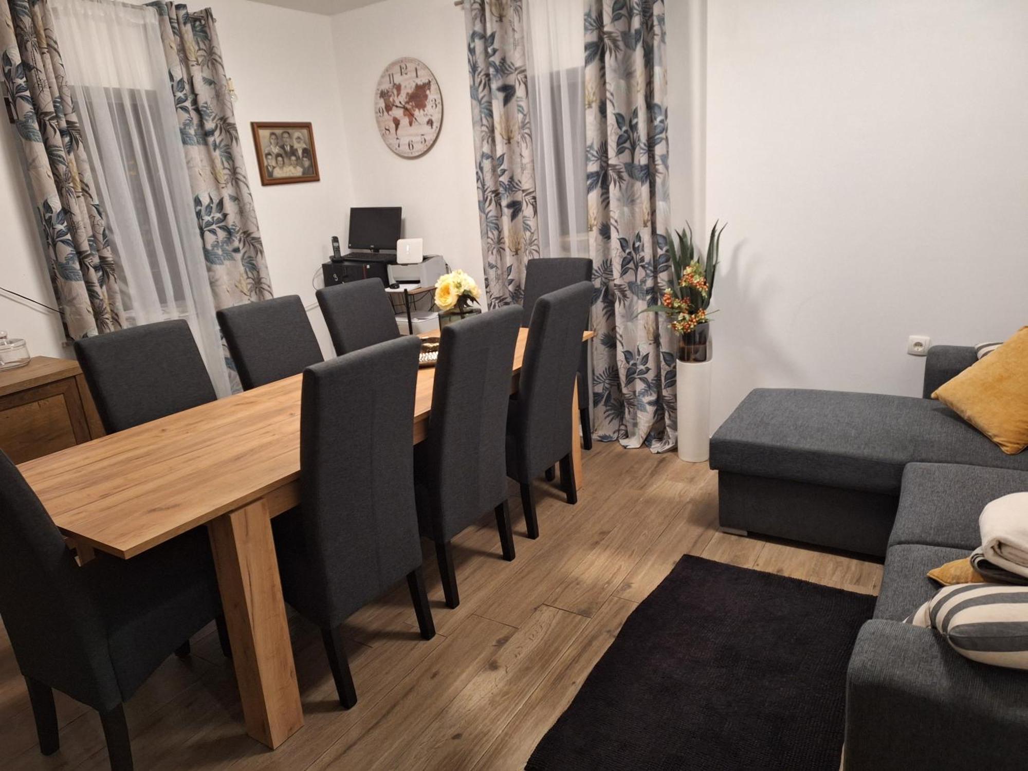 Vrlika Mare B&B 외부 사진