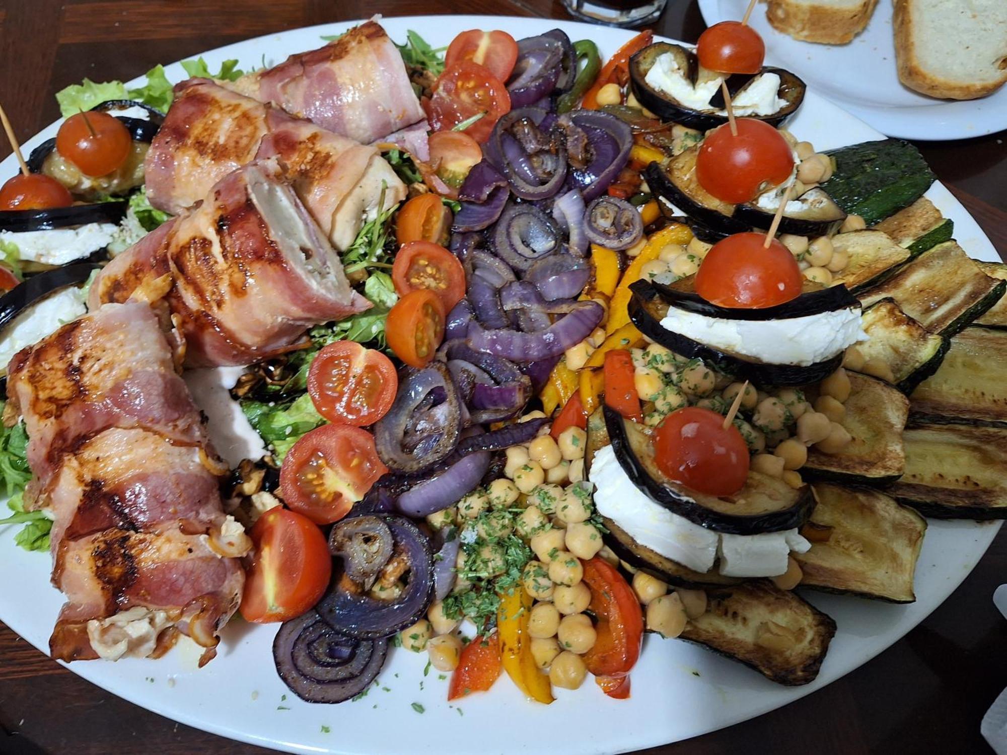 Vrlika Mare B&B 외부 사진